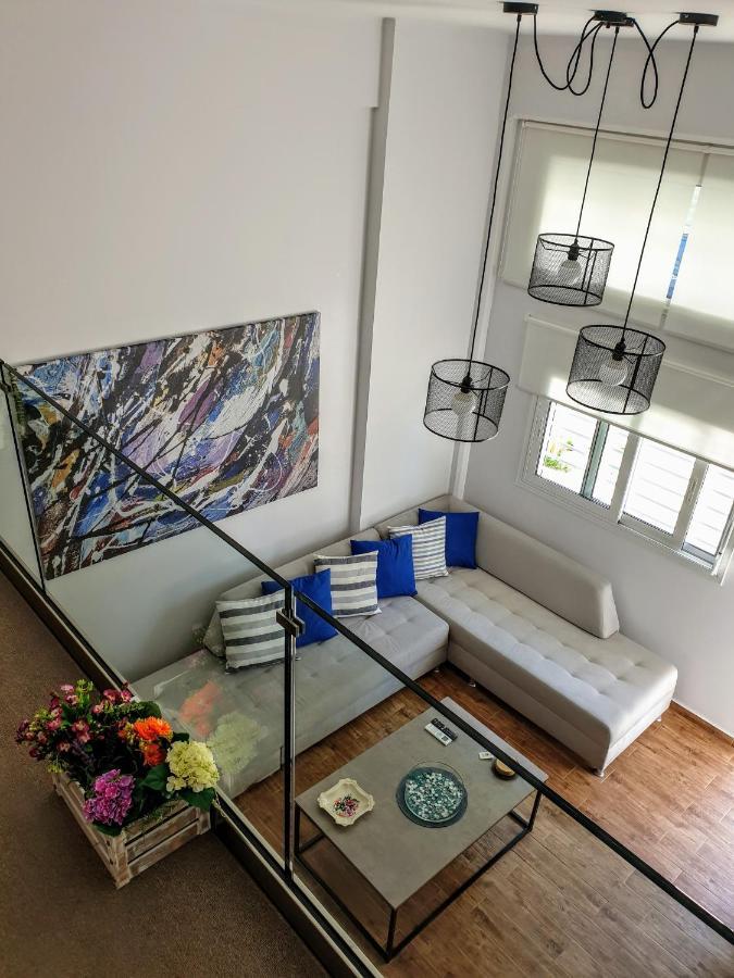 City House Loft Appartement Kalamáta Buitenkant foto